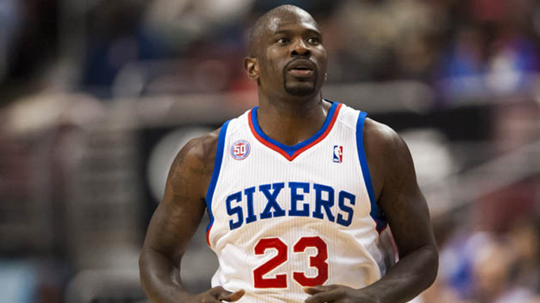 Κρεμάει… παπούτσια ο Τζέισον Ρίτσαρτσον