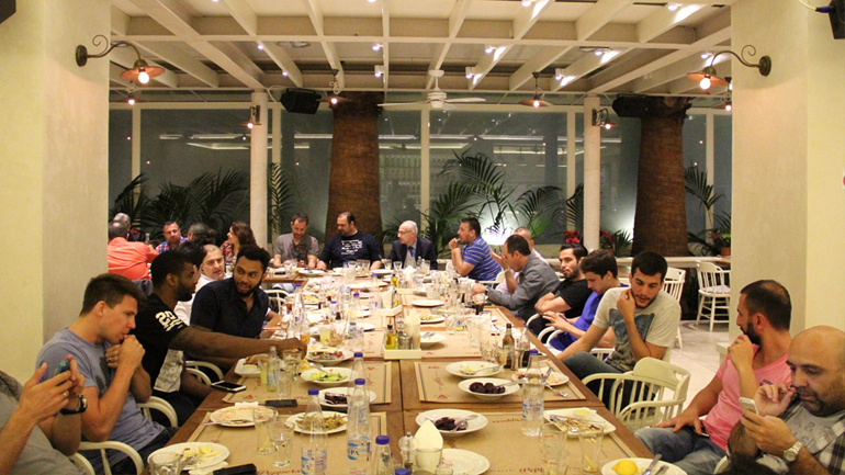 Αποχαιρετιστήριο δείπνο στην Κηφισιά