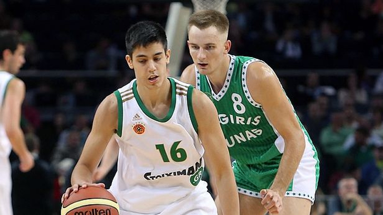 Παναθηναϊκός: Χειρουργήθηκε ο Κόνιαρης