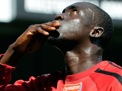 Κλείνει Σισέ η Νιούκαστλ