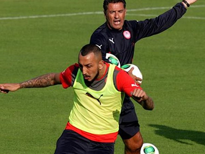 Κανονικά ο Μήτρογλου, θεραπεία ο Μανιάτης