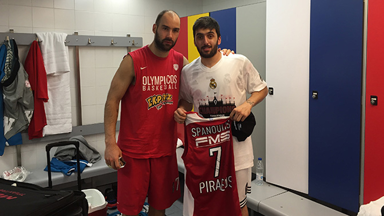 Πήρε την φανέλα του Σπανούλη ο Καμπάτσο