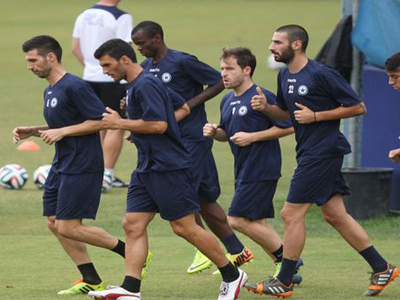 Αποχώρησε ο Ούμπιντες