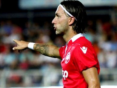 Στην πόρτα της εξόδου ο Στόλερ