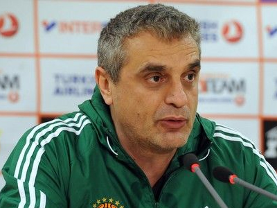 «Να βελτιωθούμε ομαδικά και προσωπικά»