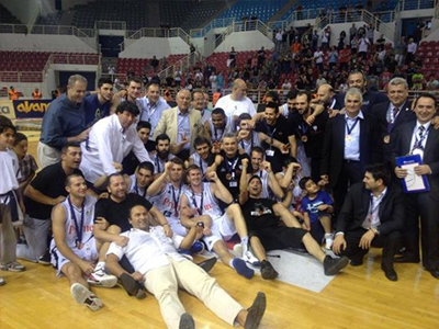 Τρίτος ο ΠΑΟΚ, 84-80 τον Πανιώνιο!