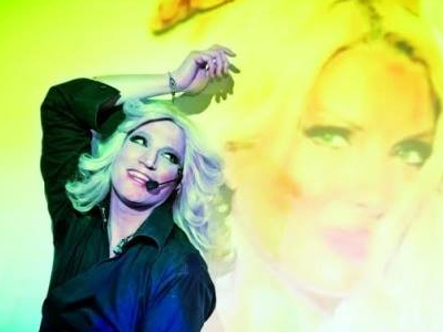 Διονύσης Ζάχος: Ετοιμάζει σόου-έκπληξη με την Μενεγάκη!