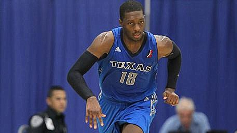 Στον Κολοσσό ο Λιούις