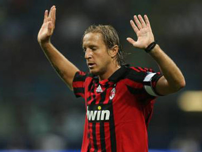 Αποχωρεί από τη Μίλαν ο Αμπροσίνι