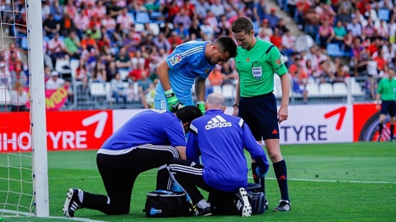 Ρήξη χιαστών ο Ντιέγκο Άλβες της Βαλένθια