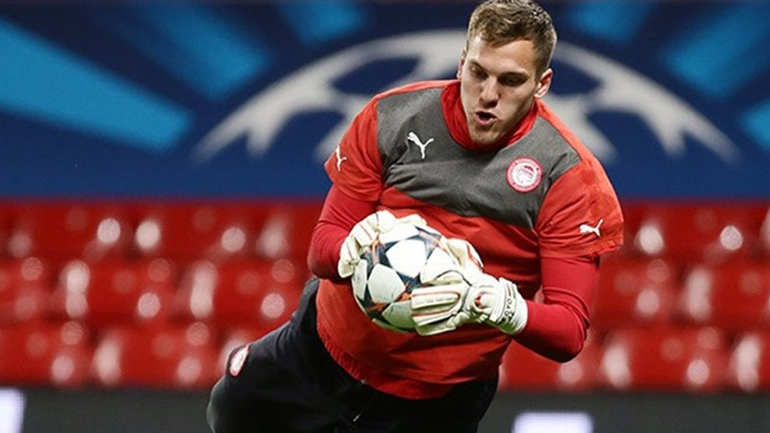 Σε διαπραγματεύσεις με τον Μέγιερι ο Ολυμπιακός