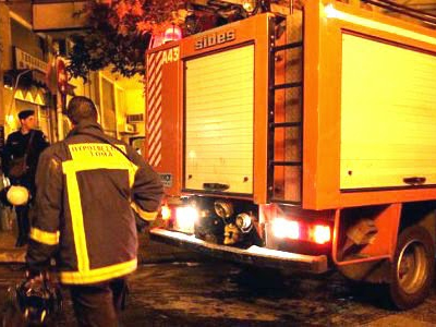 Ξέσπασε φωτιά σε σπίτι στο κέντρο των Ιωαννίνων