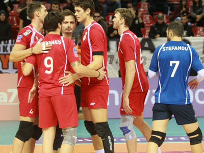 Βόλεϊ: Νίκησε στη Θεσσαλονίκη ο Ολυμπιακός, 3-2 σετ τον ΠΑΟΚ