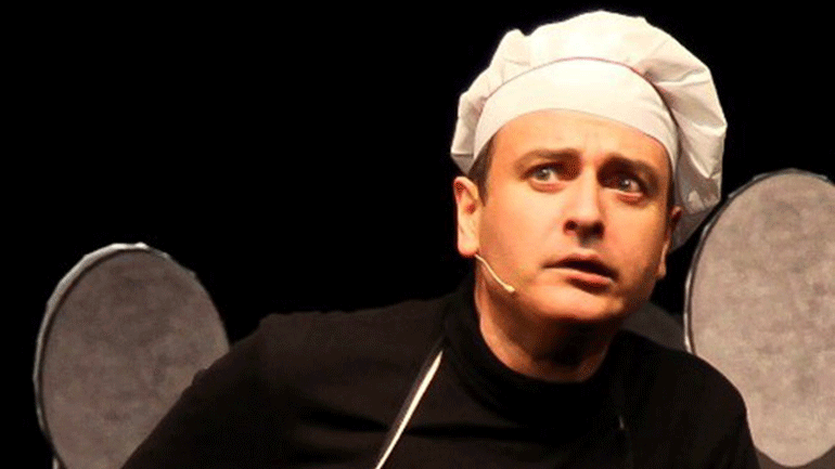 «ΤΑ ΡΑΔΙΚΙΑ ΑΝΑΠΟΔΑ» ΣΤΟ ΘΕΑΤΡΟ ΗΒΗ