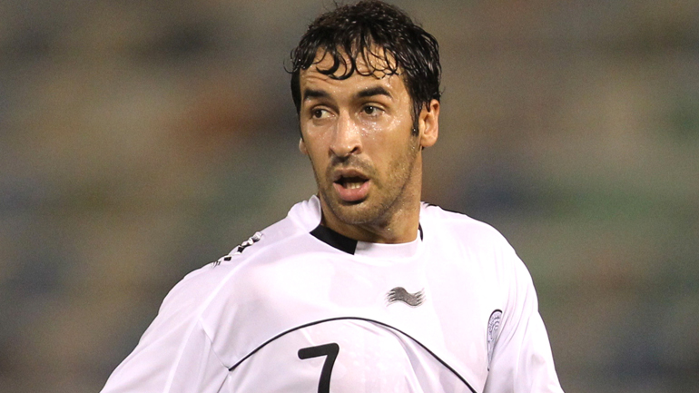 «Θα συνεχίσω να παίζω»