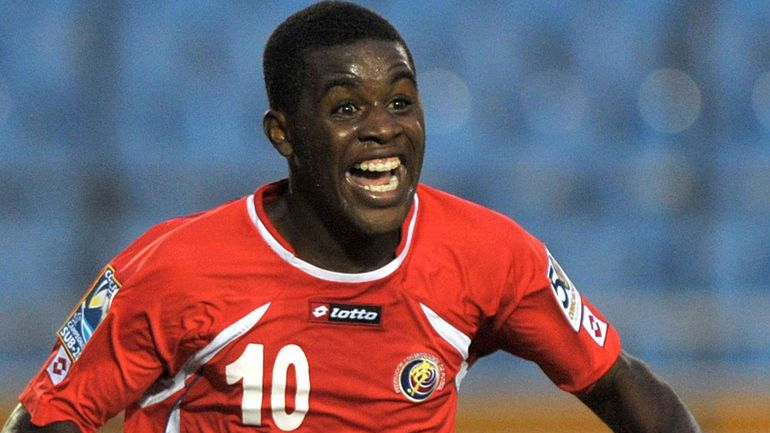 Συνεχίζει στη Μπεσίκτας ο Κάμπελ