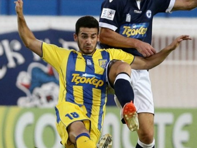 Διπλό κάταγμα στο χέρι ο Βιγιαφάνες!