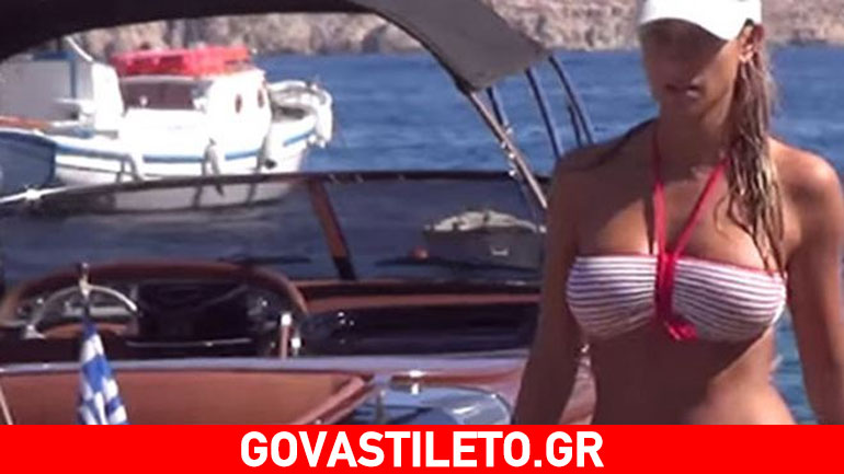 Δούκισσα Νομικού: Mε «καυτό» τζιν σορτς και μπούστο που «κόβει» ανάσες…