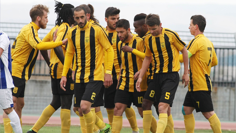 Συνεχίζει να κυνηγά τον Πανσερραϊκό ο Άρης