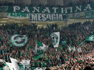 Ραντεβού στο Caravel η Θύρα 13