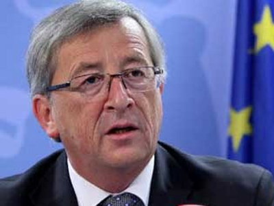 Ζήτησαν από τον Γιούνκερ να καταπολεμήσει τη διαφθορά