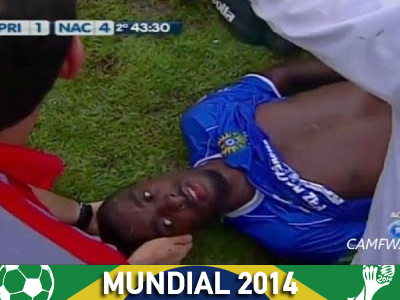 Άγριο ξύλο σε ποδοσφαιρικό παιχνίδι της Βραζιλίας!