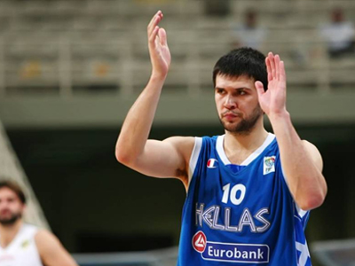 «Να κάνουμε ξανά περήφανο τον κόσμο»