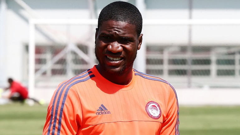 «Χαρούμενος που βρίσκομαι στον Ολυμπιακό»