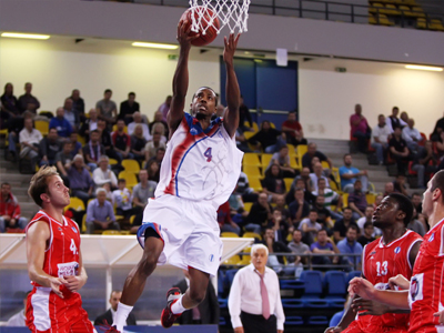 Θέλει ΜακΚόλουμ η Λαμποράλ