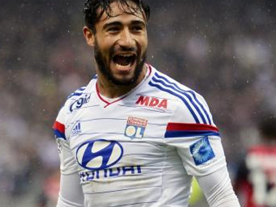 Δεύτερη η Λιόν, 3-1 την Γκινγκάμπ