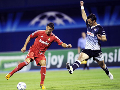 «Ο κόσμος με ζηλεύει»