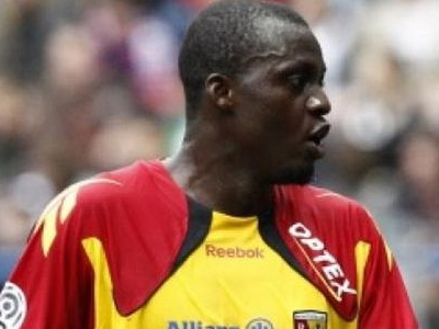 Κλείνει στον Παναιτωλικό ο Ακαλέ