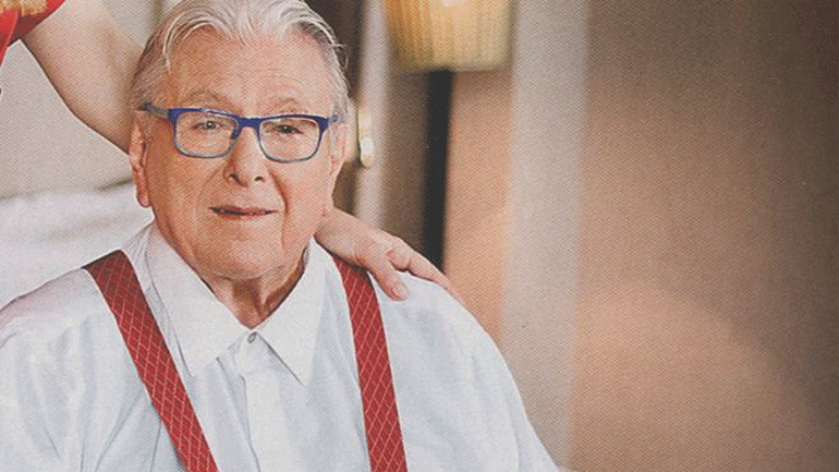 Κώστας Βουτσάς: Χτύπησε σύντροφό του από τη ζήλια του!