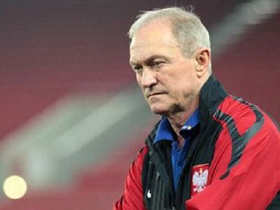 Κατέληξε στους «23» Πολωνούς ο Σμούντα