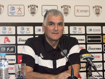 «Αφοσιωμένοι στο παιχνίδι»