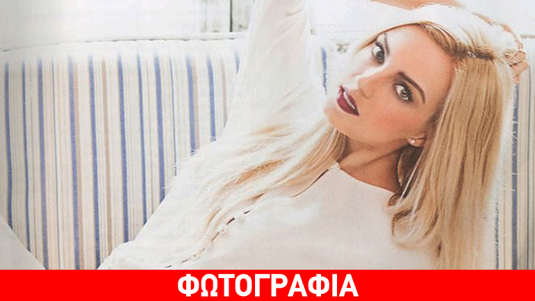 Δείτε τη Τζούλια Νόβα αμακιγιάριστη και μόνο με το μπικίνι της στην παραλία!