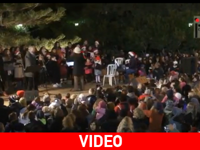 Άρωμα Χριστουγέννων στην Παροικιά