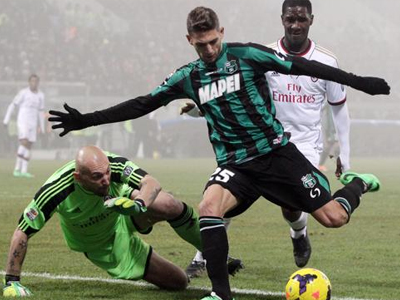 Μεγάλη νίκη η Σασουόλο, 4-3 τη Μίλαν