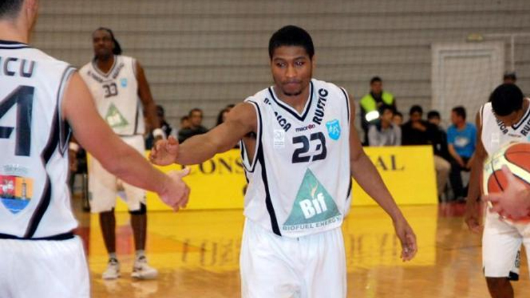 Στον Απόλλωνα Πάτρας ο Πέτι