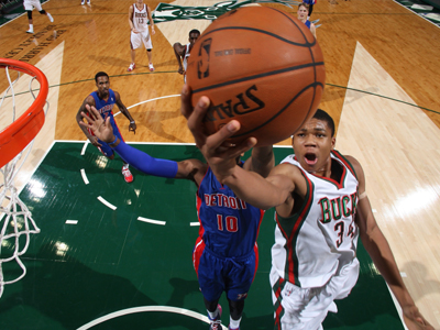 Το κοινό ψηφίζει Αντετοκούνμπο