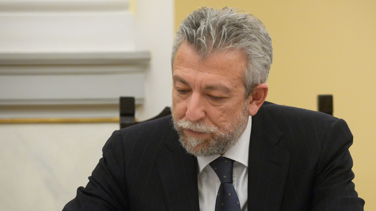 Δεν συμβιβάζεται με FIFA και UEFA ο Κοντονής!