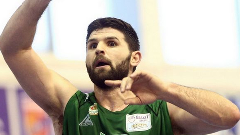 Στον Φάρο ο Παπαμακάριος