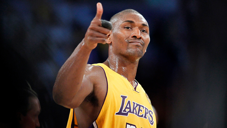 Επέστρεψε στους Λέικερς ο Μέτα Γουόρλντ Πις