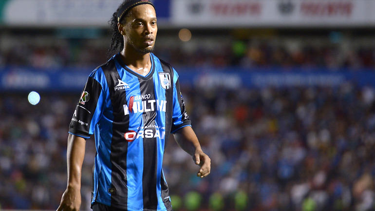 «Περιμένουμε τον Ροναλντίνιο στην Αττάλεια»