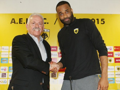 Παρουσίασε τον Μαλίκ Χέρστον η ΑΕΚ