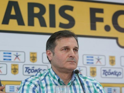 «Ψάξε να βρεις και προπονητή»