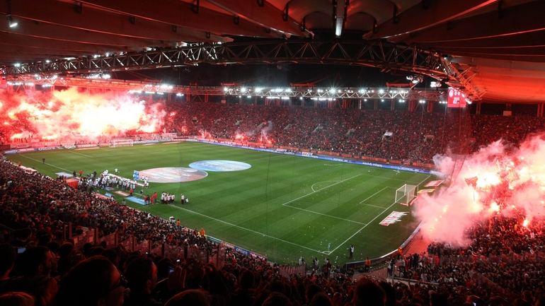 Ανακοινώνει προπονητή ο Ολυμπιακός