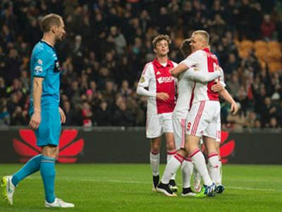 Έκανε… προπόνηση ο Άγιαξ, 5-0 την Βίλεμ