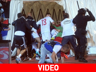 «Γυαλιά-καρφιά» στο Βελιγράδι!