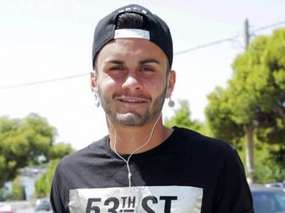 «Είναι όμορφα και ζεστά στην Αθήνα»